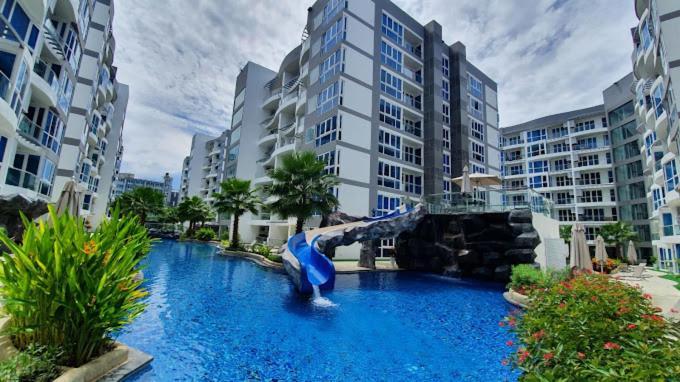 Appartement Grand Avenue Pattaya